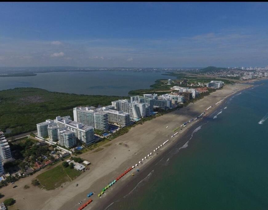 Hermoso Apartamento Con Todas Las Comodidades Acceso Directo A La Playa Morros Epic Sector La Boquilla Cumple Protocolos De Bioseguridad Cartagena  Exterior foto